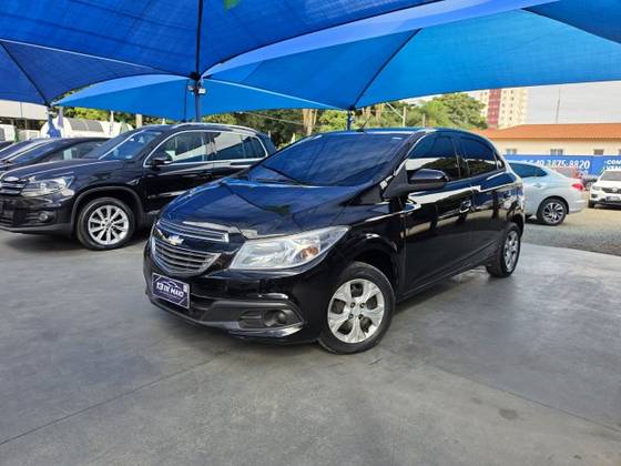 CHEVROLET ONIX 1.0 MPFI LT 8V FLEX 4P MANUAL